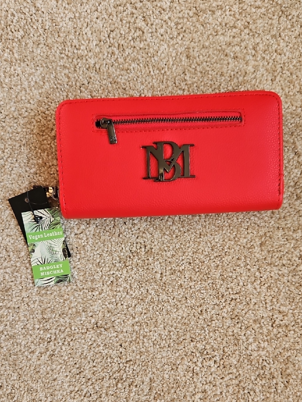 NWT Badgley Mischka Bright Red Vegan Leather Wallet with Front Zip